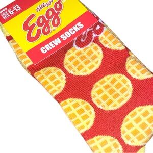 Kellogg's Eggo Waffle novelty crew Shoe Size: 6-13 breakfast fun crazy yellow